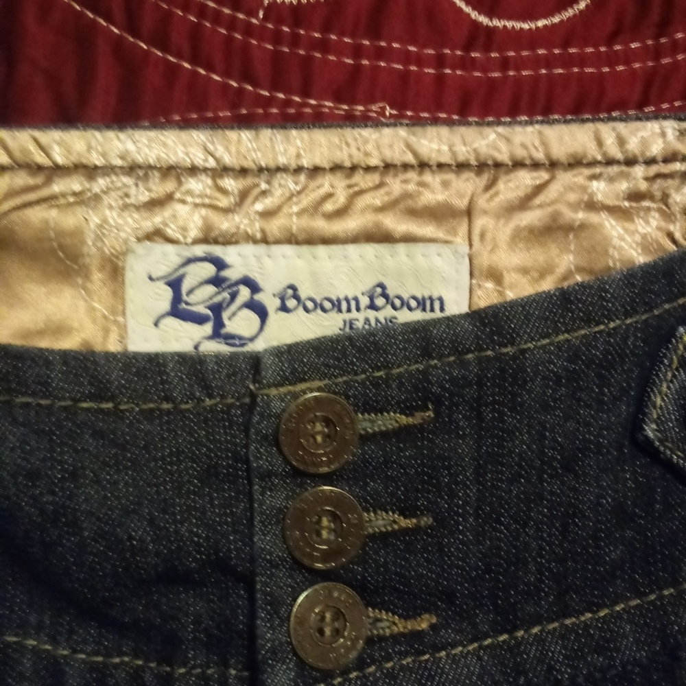 Jeans - Picture 2 of 2